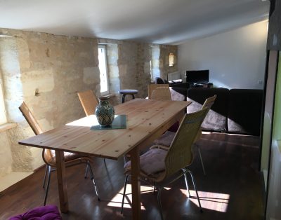 Gite duplex 6/8 p. 3 ch Centre Blaye Terrasse CNPE