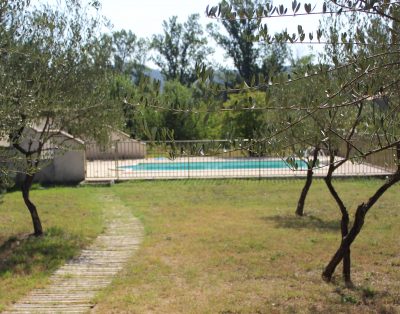 Le Mas de Roux – gite Pic Saint-Loup – jusqu’à 13 personnes