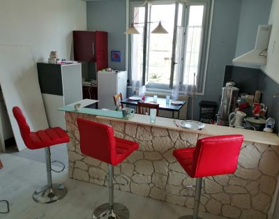 Chambres meublées avec vue sur le canal latéral à la loire