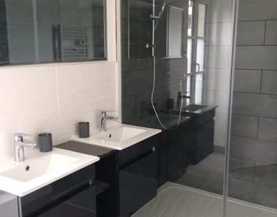 GITE CREMIEU : T3 de 65 m² refait à neuf