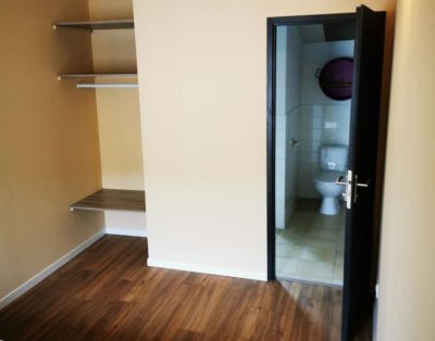 Maison de ville en pierre au pied de la Citadelle de Blaye