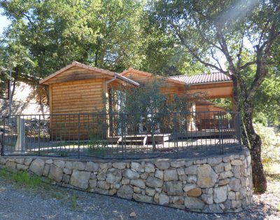 Location chalet Sud Ardèche 7/9p 3 chb 2 sdb