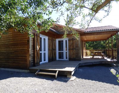 Location chalet Sud Ardèche 7/9p 3 chb 2 sdb