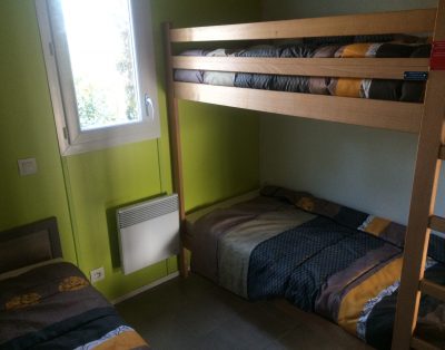Location chalet Sud Ardèche 7/9p 3 chb 2 sdb