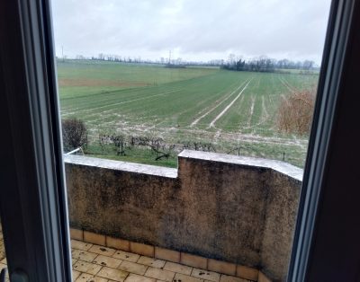 1 studio et 1 T2 meublés avec tout le confort