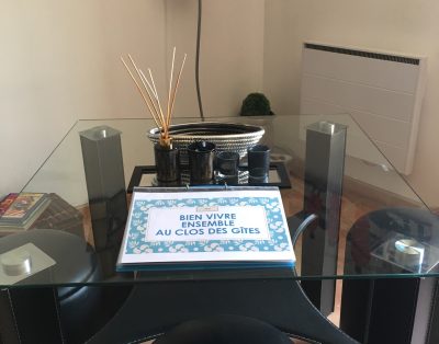 Gites les Cigales pour 4 personnes avec piscine près de sisteron