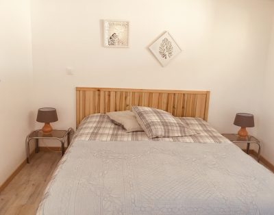 Gîte avec piscine pour 2 en amoureux dans le 04