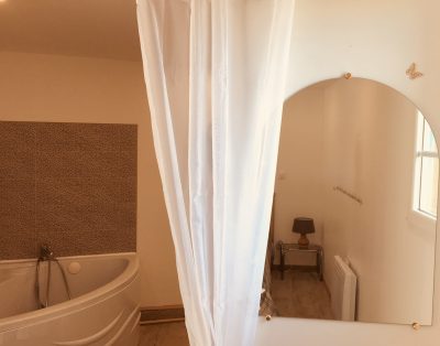 Gîte avec piscine pour 2 en amoureux dans le 04