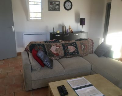 Gîte les Cedres avec piscine, pour 4en famille