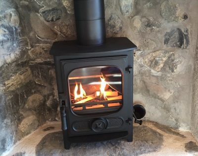 Chambre d’Hôtes l’Ecurie. Piscine / B&B vue panoramique