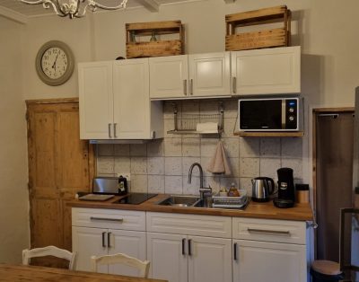 Charmant logement à la ferme avec son poêle à bois