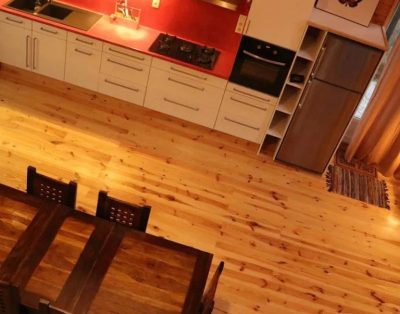 GITE 10 PERSONNES AVEC SPA PRIVATIF EN TERRASSE + ACCES PISCINE ABRITEE