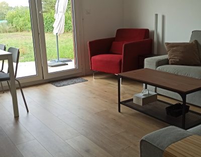 Maison de campagne moderne entièrement rénovée