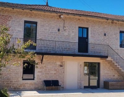 GITE DE PRE FLEURI de 15 personnes dans L’ AIN